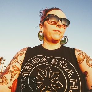 Meet your Posher, Stefanie